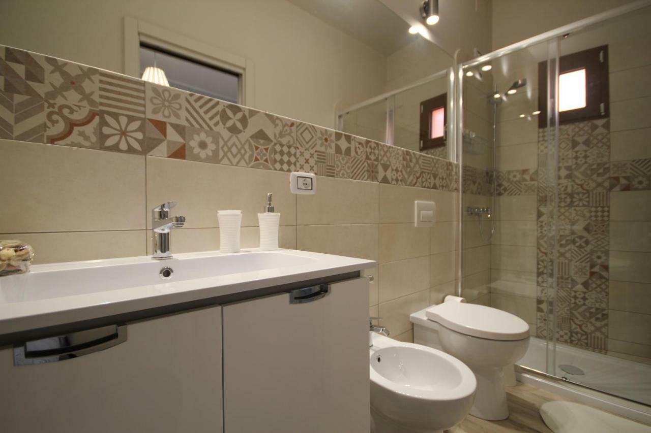 B&B Cortile Aurora Bronte Exterior foto