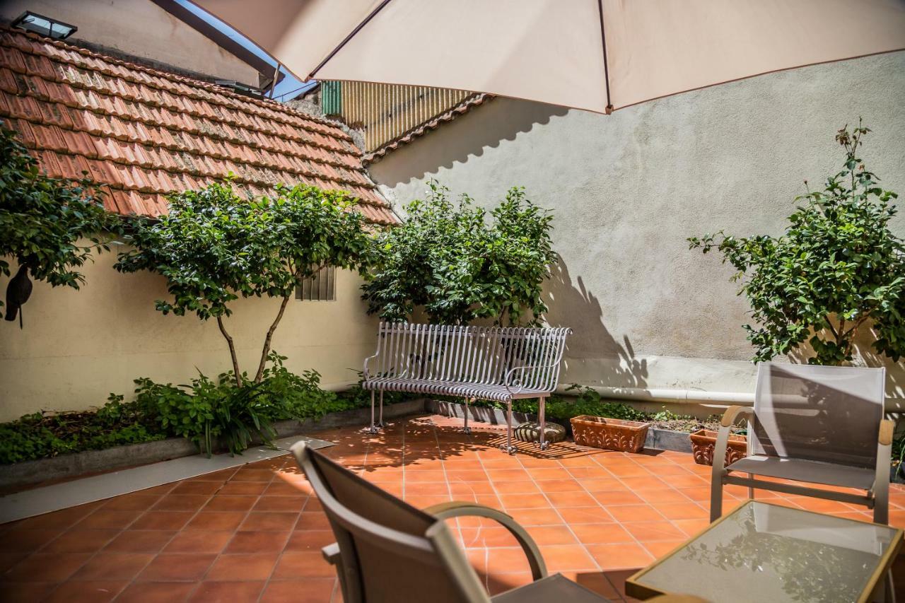 B&B Cortile Aurora Bronte Exterior foto